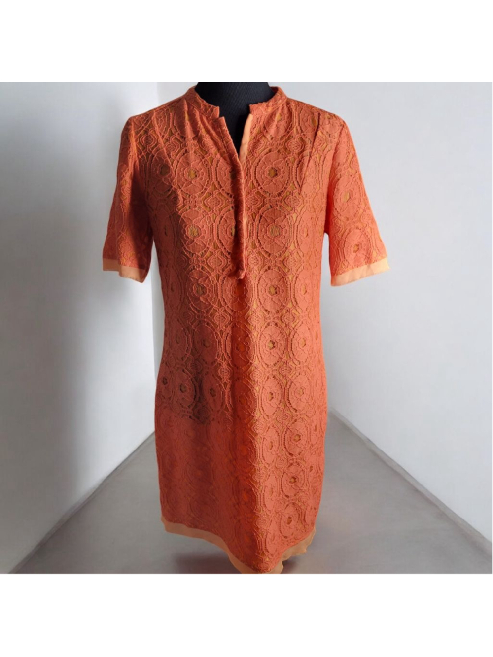 Just Taylor Orange Lace Shift Dress Size 8
